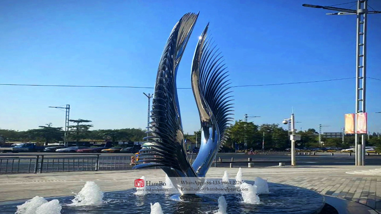 Real estate stainless steel cow mirror sculpture manufacturers